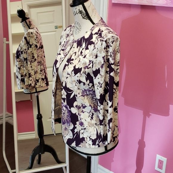 NWT 💕💕Macy's Jessica Howard Light Blazer Top - Picture 2 of 12